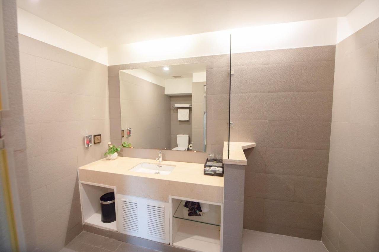 Hong Ha Hotel Hanoi Luaran gambar